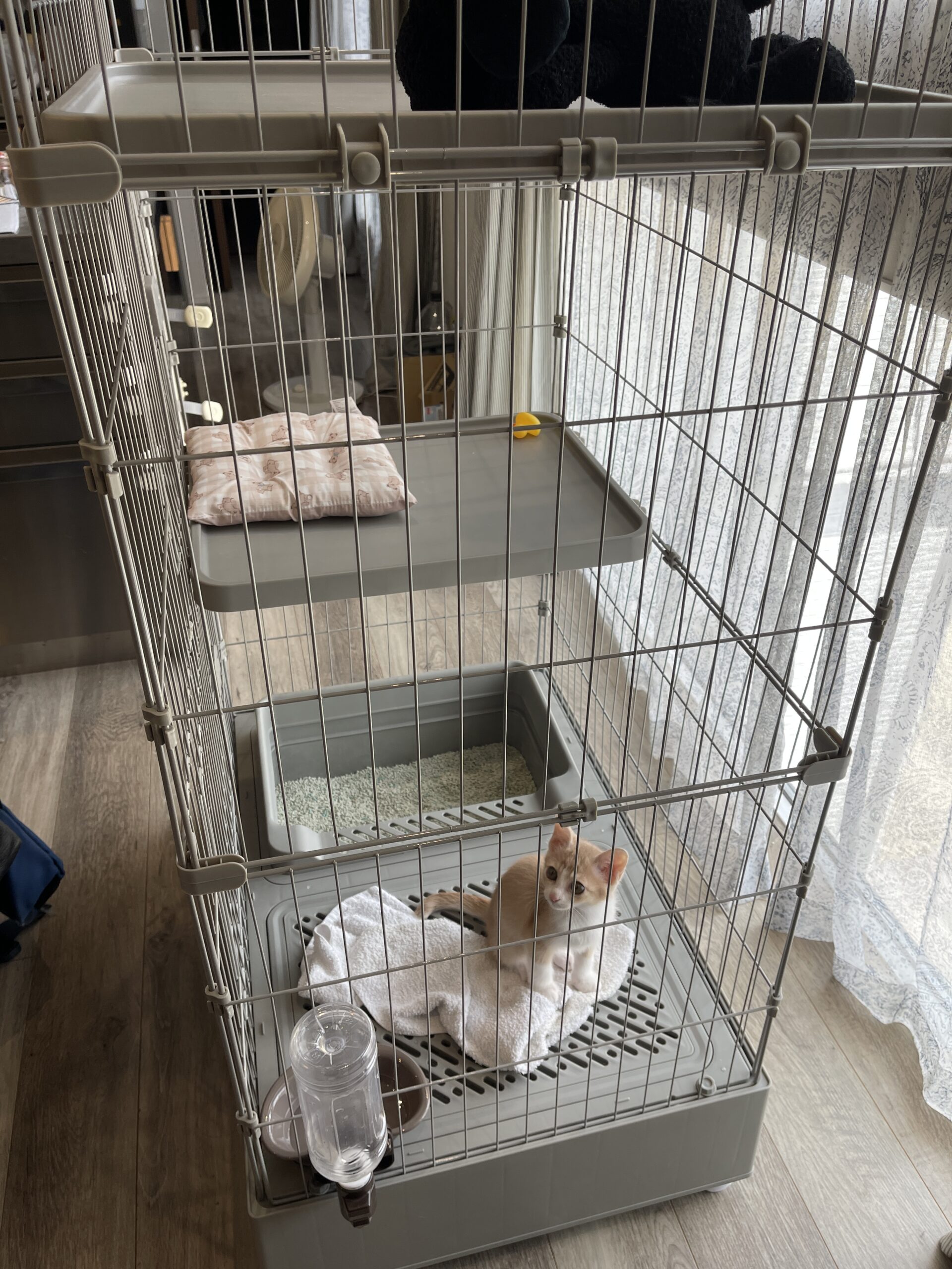 タンスのゲンのトイレ付き3段猫ケージ